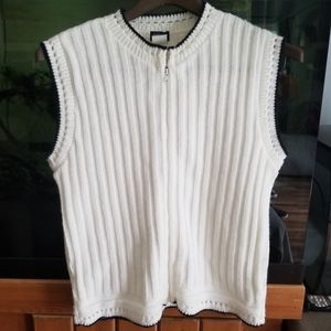 💚 B2G1 NWOT women's Juncture cream white sweater sleeveless vest zip shirt